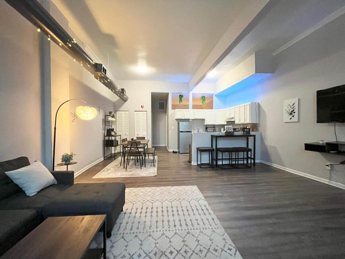 Downtown Cleveland -Modern First Floor Unit Διαμέρισμα Εξωτερικό φωτογραφία